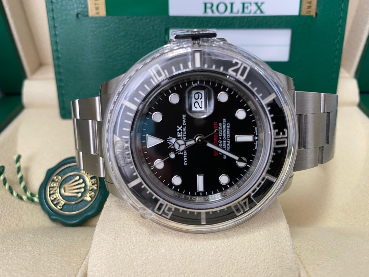 Rolex Sea Dweller Ref 126600